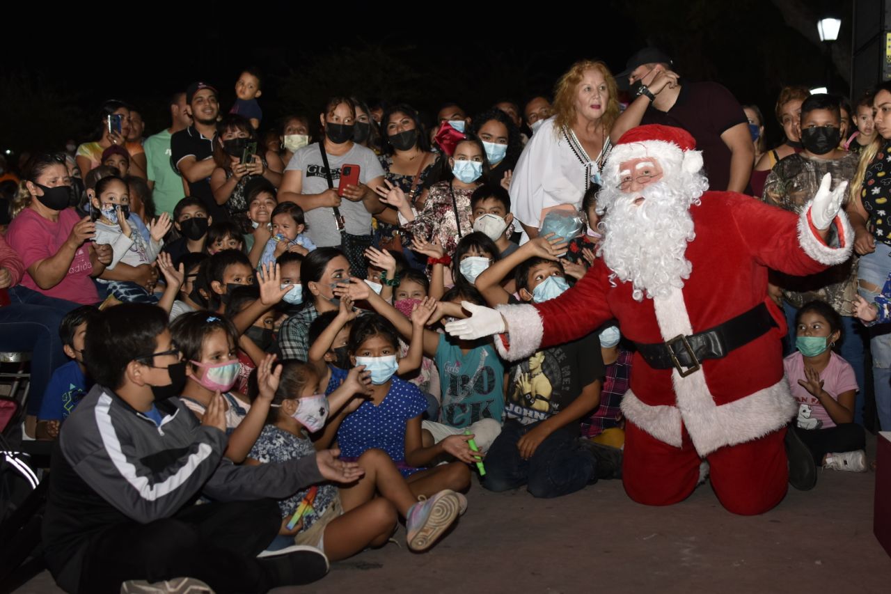 DISFRUTAN NEOLAREDENSES FIESTAS DECEMBRINAS