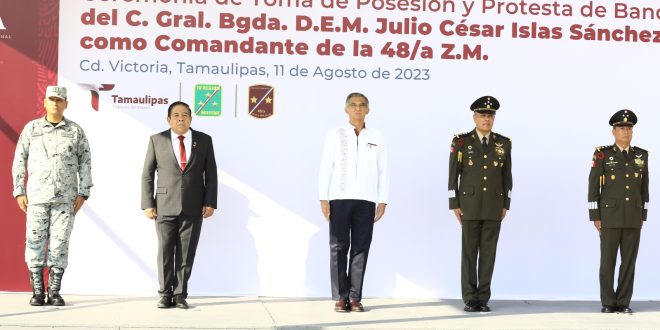 Asiste gobernador a toma de posesión de comandante de la 48/a Zona Militar￼