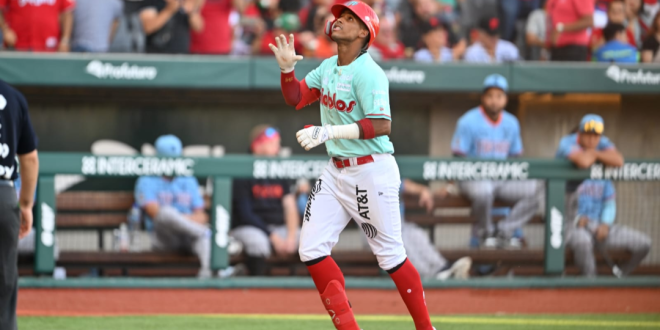 Abandona Lewin Díaz a Diablos para ir al béisbol de Corea