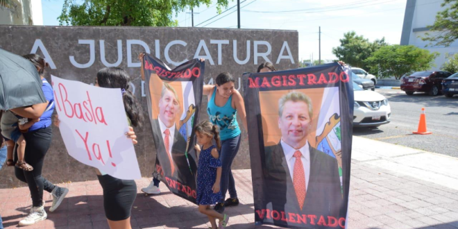 Manifestantes exigen justicia por denuncias de acoso sexual contra magistrado del Tribunal Electoral de Tamaulipas