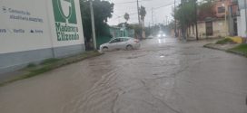 Malas reparaciones y fallas de Obras Publicas: Con poca lluvia se inundan calles qué supuestamente ya se habían rehabilitado