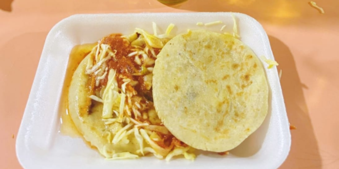 Aporta El Salvador sus deliciosas pupusas a la gastronomía internacional