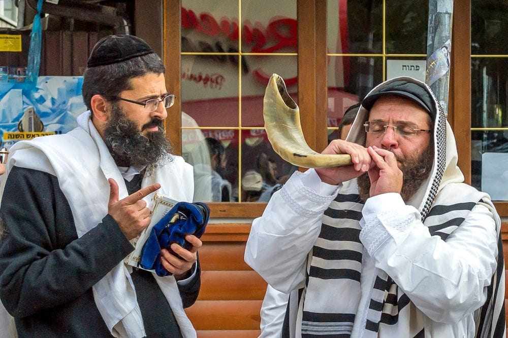 Celebran judíos Rosh Hashana