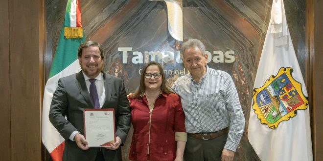 Entregan nombramiento a nuevo subsecretario de Planeación en Educación de Tamaulipas