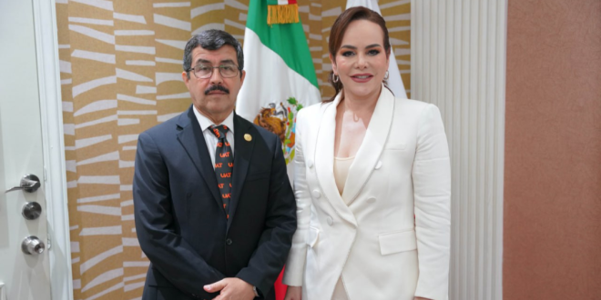 DESTACA ALCALDESA CARMEN LILIA CANTUROSAS APERTURA DE NUEVA PREPARATORIA UAT EN NUEVO LAREDO