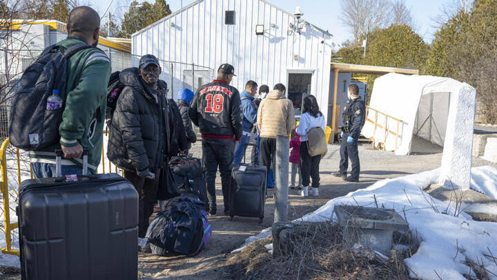 Teme Canadá llegada de migrantes procedentes de EEUU